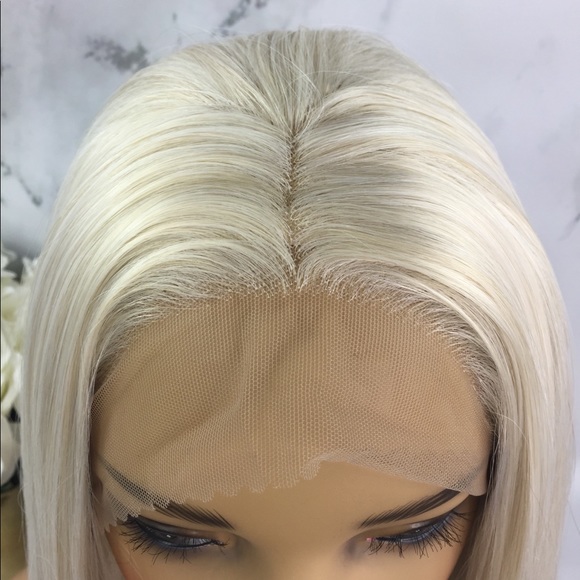 * SOLD OUT* Platinum Plush | Lace Front Wig - Picture 7 of 8